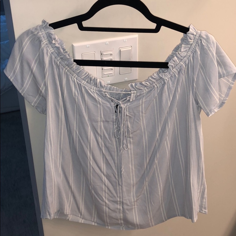 Kendall & Kylie off the shoulder top
